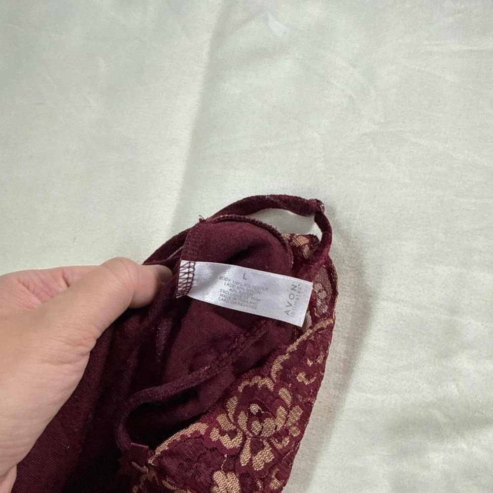 Velvet lace cami Y2K burgundy velvet cami Avon size large - Picture 5 of 5